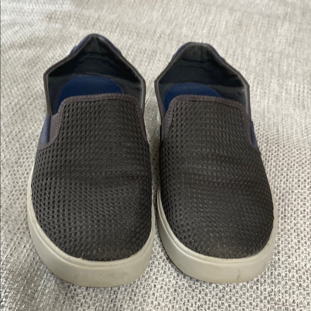 Olukai Lae’ahi Slip on Gray Sneakers Size 8